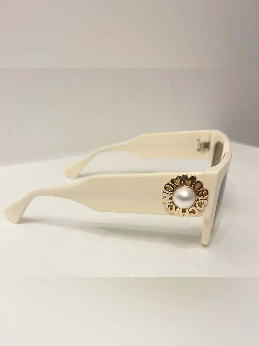 Moschino Cream Square Sunglasses with Gold Pearl Medallion with Case Dust Cloth